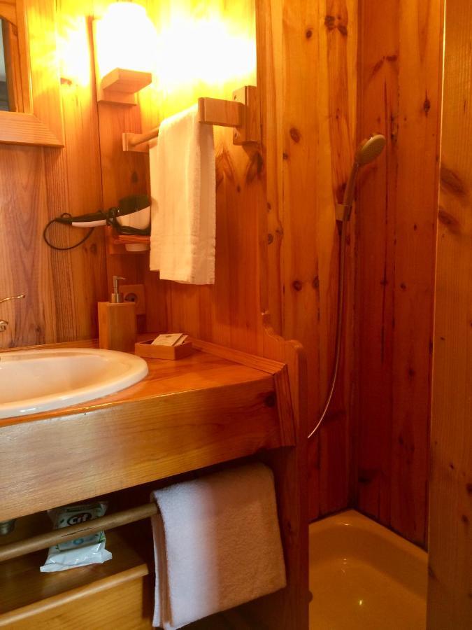 Chambres D'Hotes Du Domaine Capiet Courpiac ภายนอก รูปภาพ